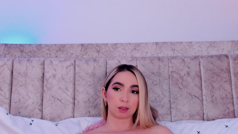 AmeliaCooperr's Streamate show and profile