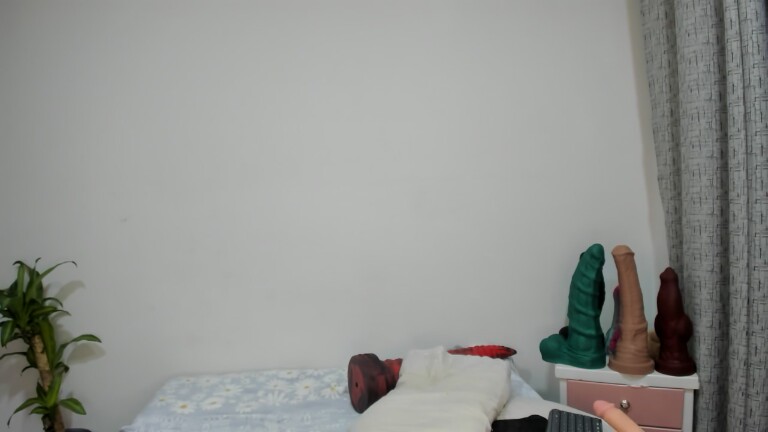 Sweet_X's Streamate show and profile