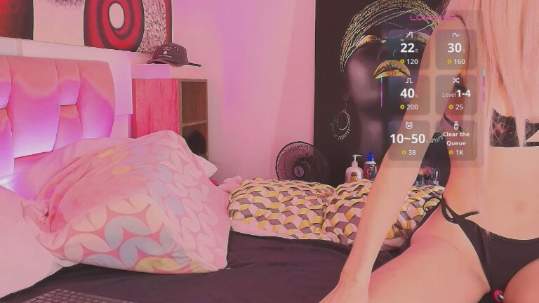 Madeline_Foxx's Streamate show and profile