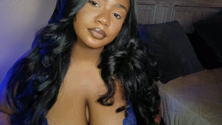 AlexisBanks143's Streamate show and profile