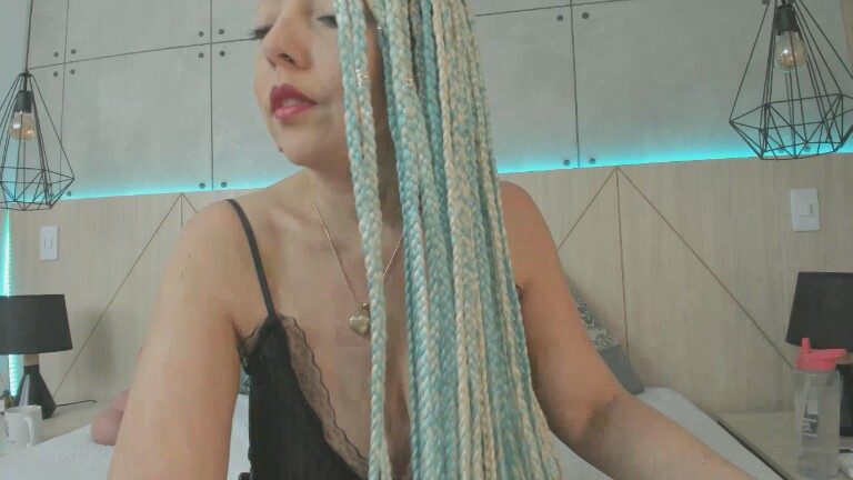 MadisonBecker's Streamate show and profile