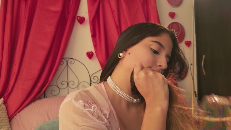 HaileyBunny_18's Streamate show and profile