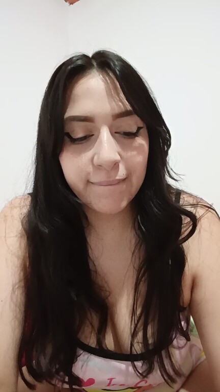 AlondraGomez33's Streamate show and profile