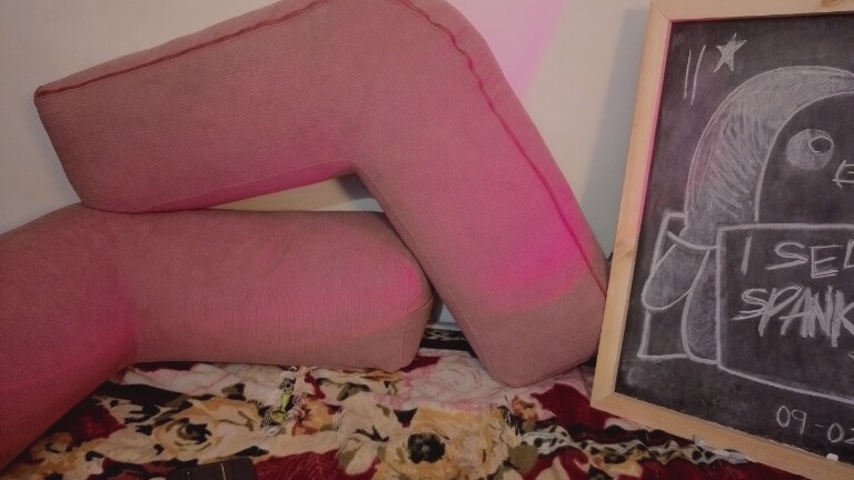 Gaia33's Streamate show and profile