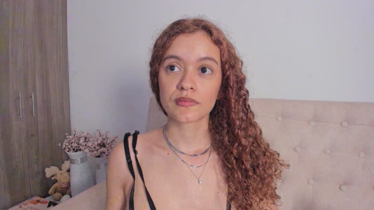 EmiliaJons's Streamate show and profile