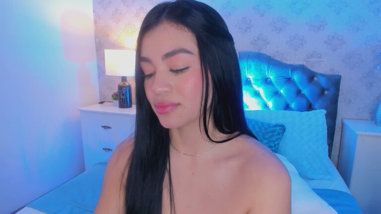 MayaWiills's Streamate show and profile