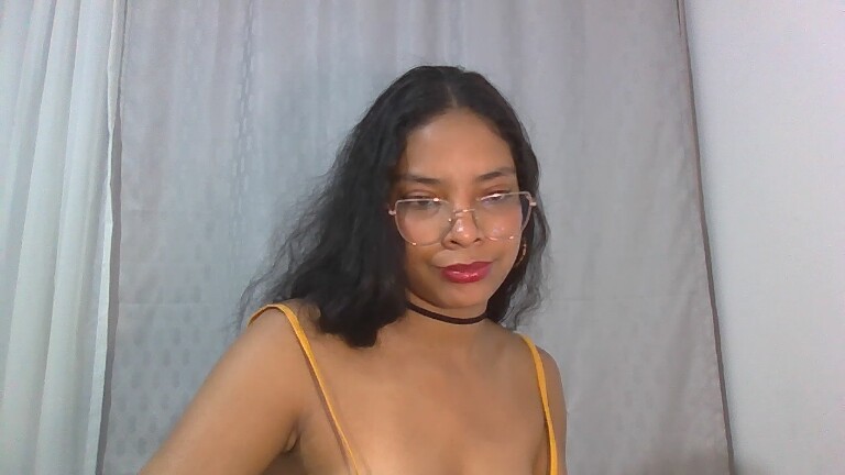 KataaSantana's Streamate show and profile