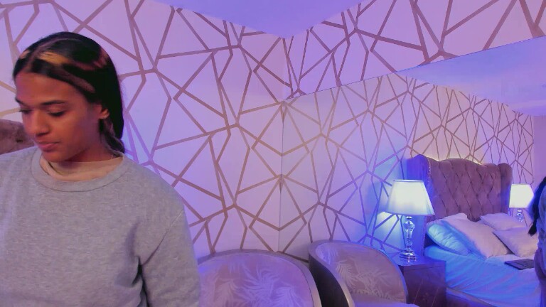 SaschaFit's Streamate show and profile