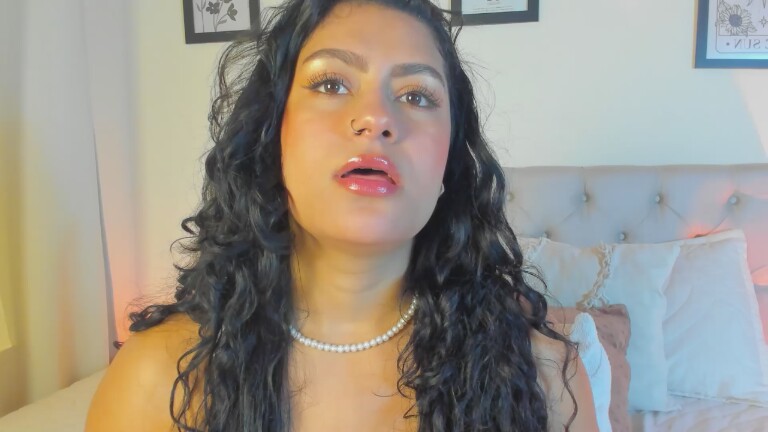 Daphnegb's Streamate show and profile