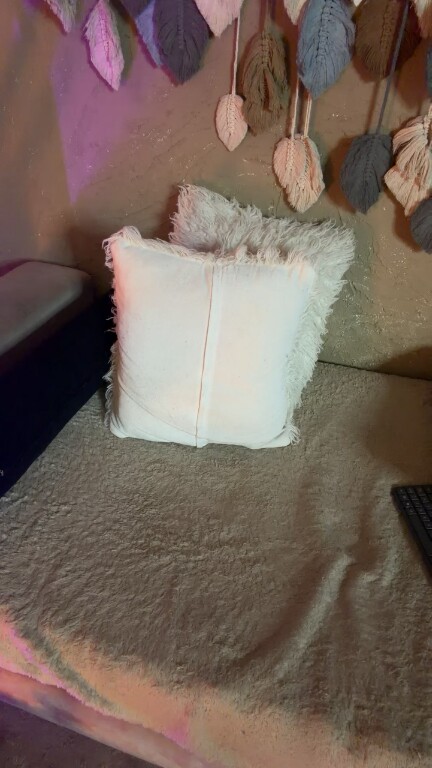 EmaMalkova's Streamate show and profile