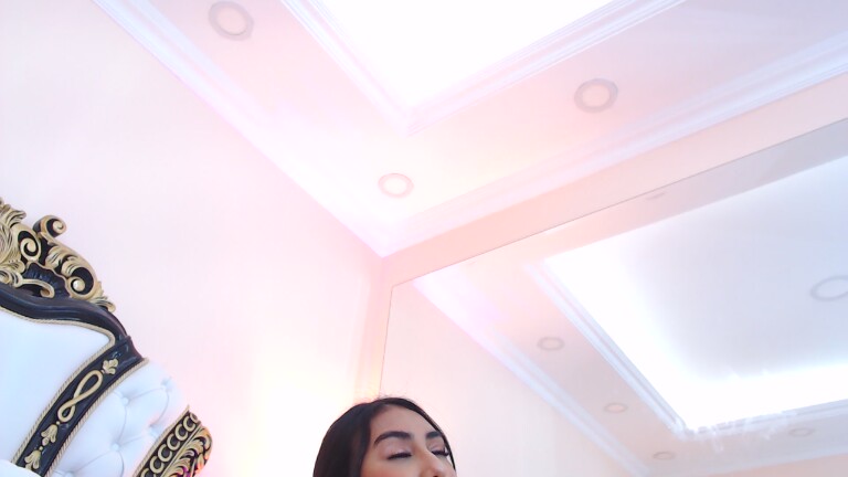 BellaHurst's Streamate show and profile