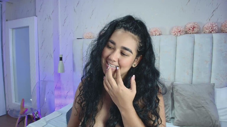 BETTY_BOOGB's Streamate show and profile