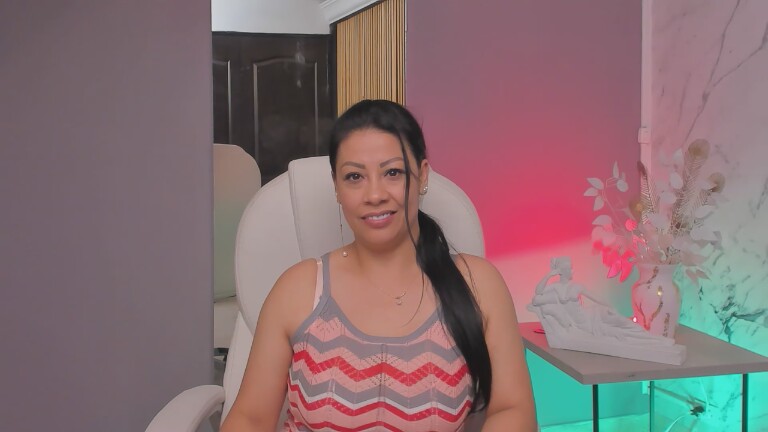 ViolettaThonsomS's Streamate show and profile