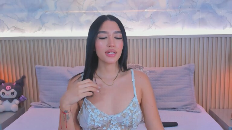 HemmaThompsonn's Streamate show and profile