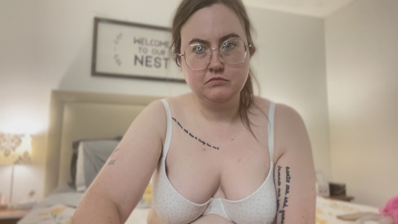 happylilcamgirl
