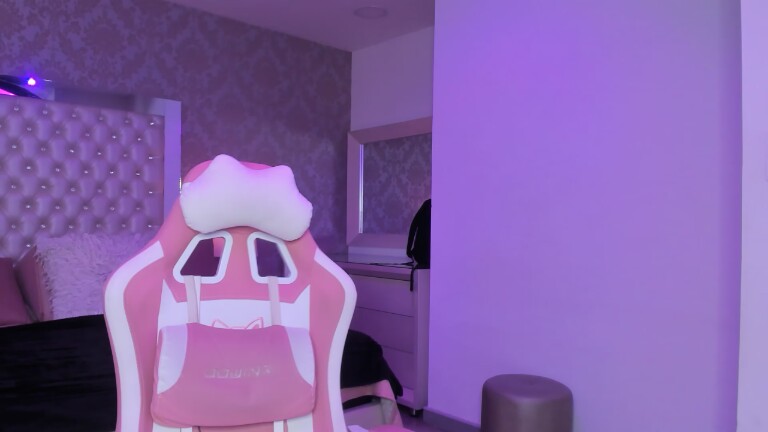 LylaKarl's Streamate show and profile