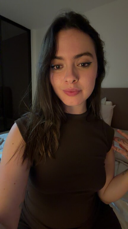 LennaWhite's Streamate show and profile