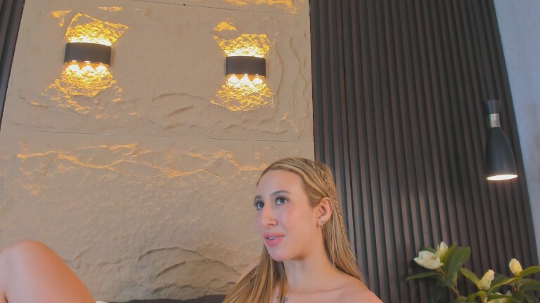 FerLenns's Streamate show and profile