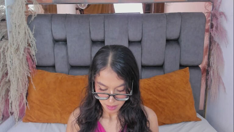 GABYHANK's Streamate show and profile