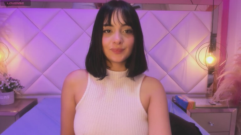 Amelia_Hills's Streamate show and profile