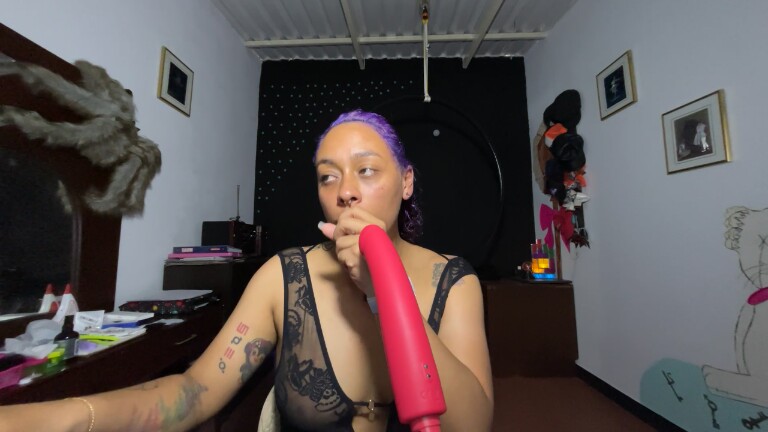 CataBlue's Streamate show and profile