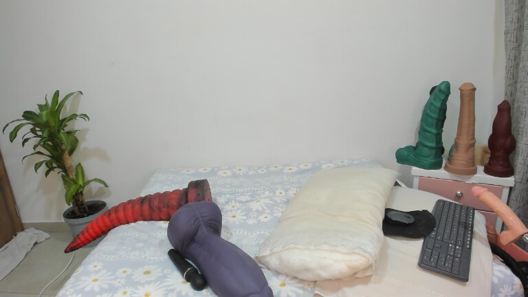 Sweet_X's Streamate show and profile