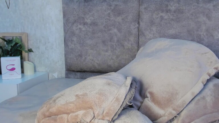 Lilly_Tylor's Streamate show and profile