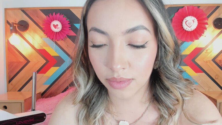 CelesteRiioz's Streamate show and profile