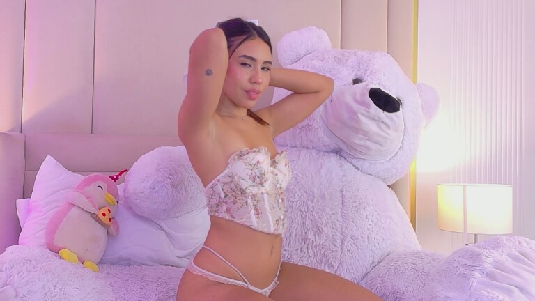 GiaSkye's Streamate show and profile