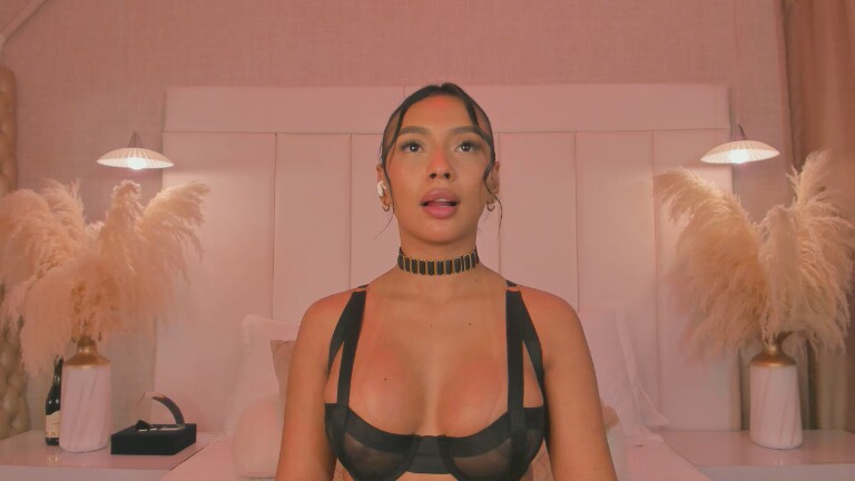 NikoJhon's Streamate show and profile