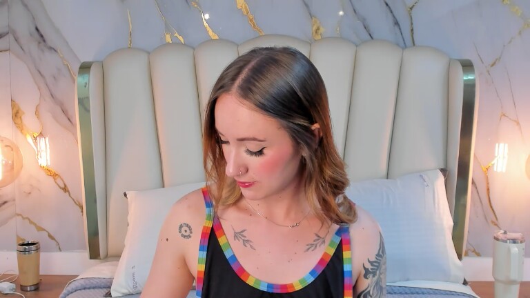HannahLane's Streamate show and profile