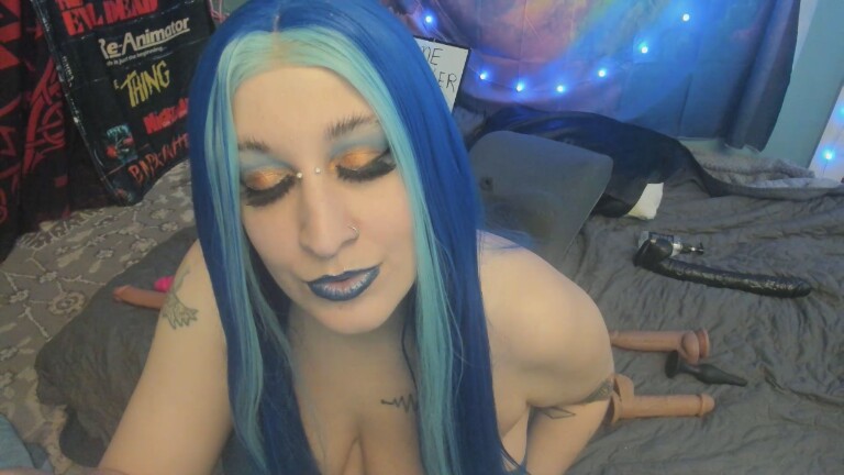 ShaeWednesday's Streamate show and profile