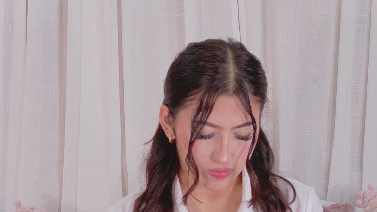 LiaBoston's Streamate show and profile