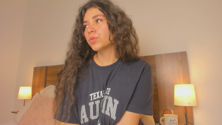 ameliesummers's Streamate show and profile