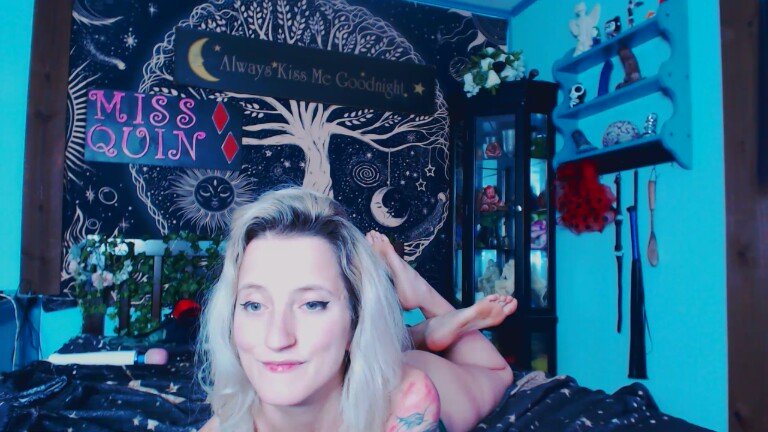 MissQuinCam's Streamate show and profile