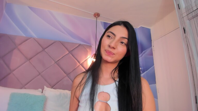 ViolletaRosse's Streamate show and profile