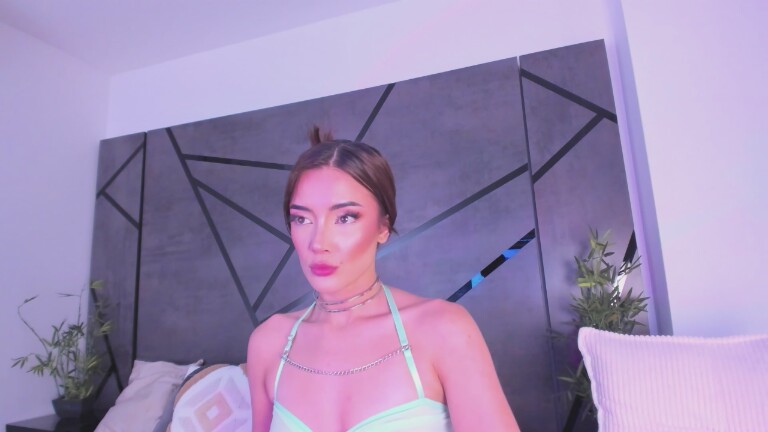 MarianaPastore's Streamate show and profile