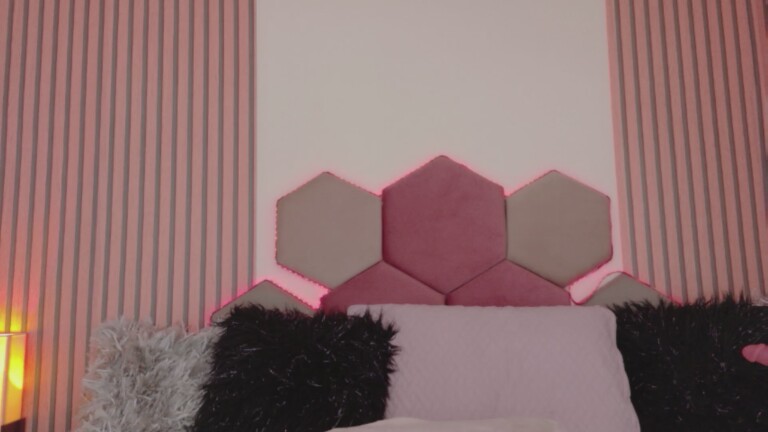 EivaStone's Streamate show and profile