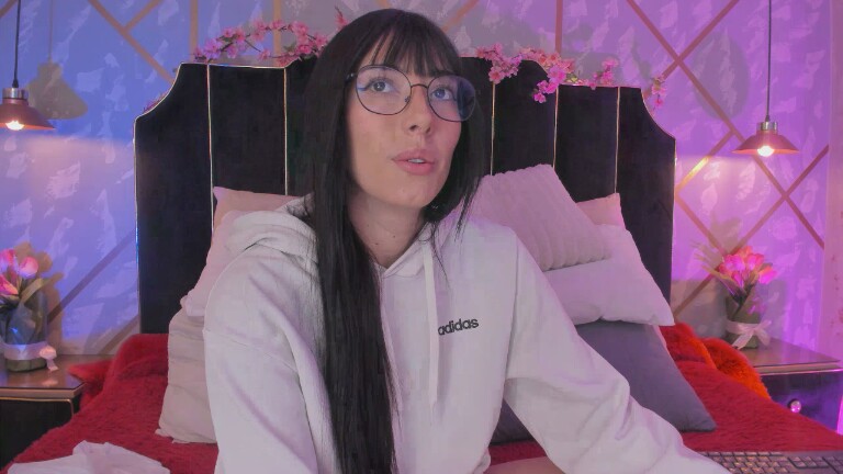 VioletaParr's Streamate show and profile