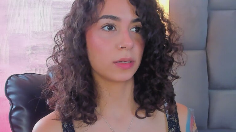 AlliceStevens's Streamate show and profile