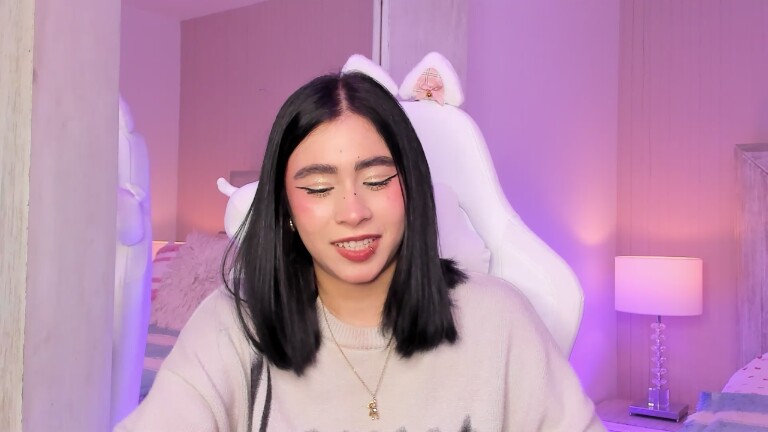 SophiaColinns's Streamate show and profile