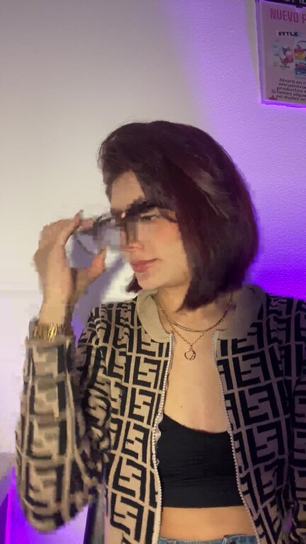 BrianaWells's Streamate show and profile